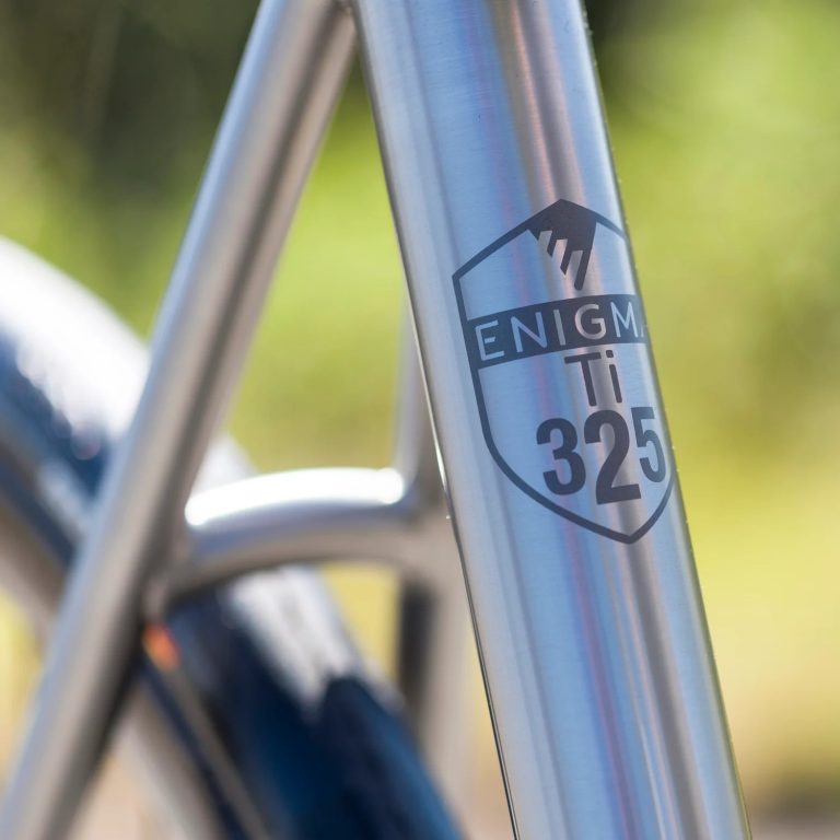 imgi_9_Elan-Detail--8_1500x